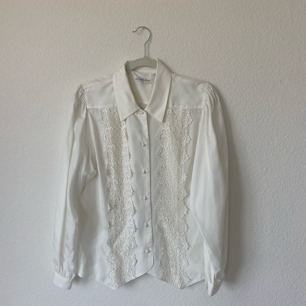 Women’s vintage Liz Claiborne dress shirt cream lace button down size 8
